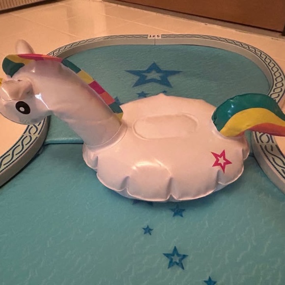 American Girl Pool - Picture 2 of 8